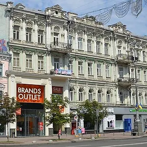 https://lucky-hostel-kiev.hotels-of-kiev.com