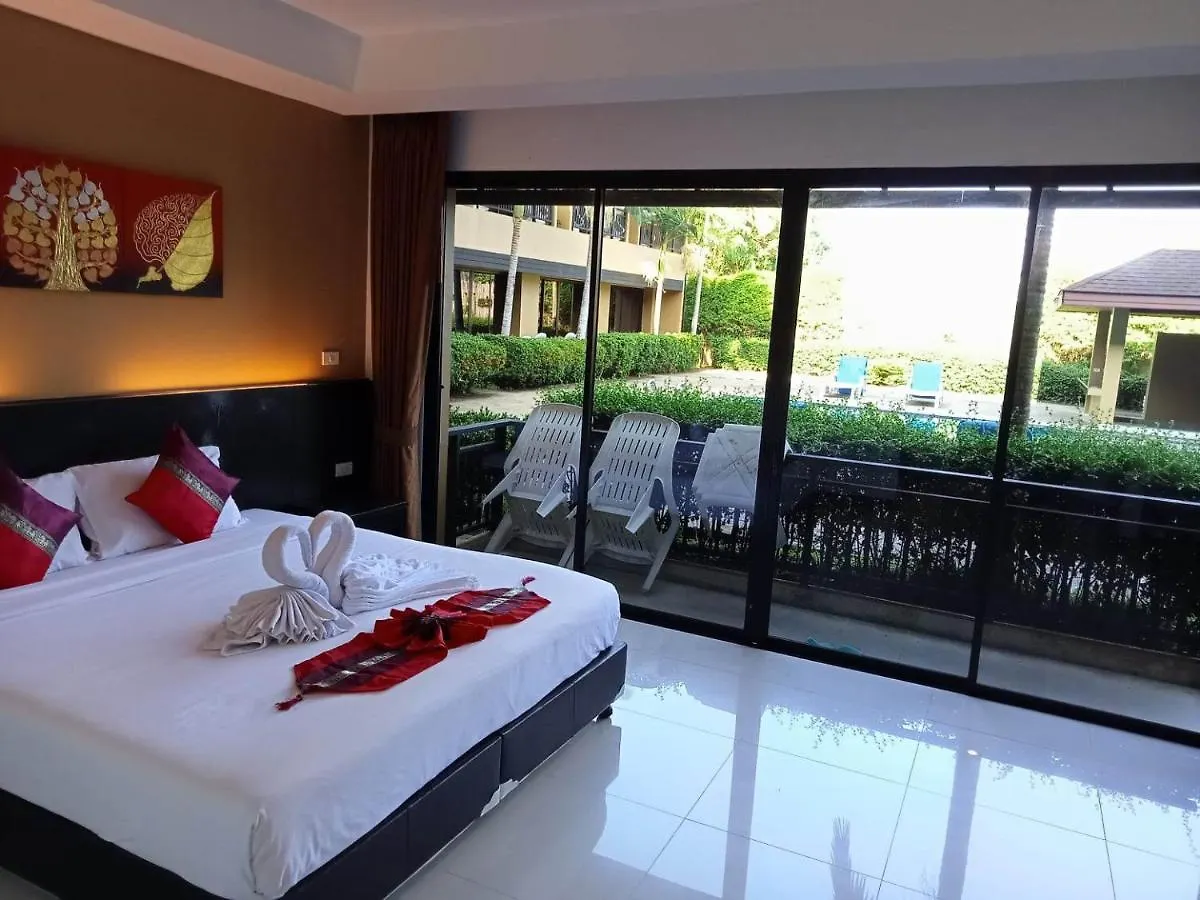 Naiyang Beach Hotel Sha Plus Пхукет